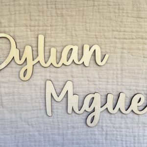 Nombre en madera para bebé cortado a láser